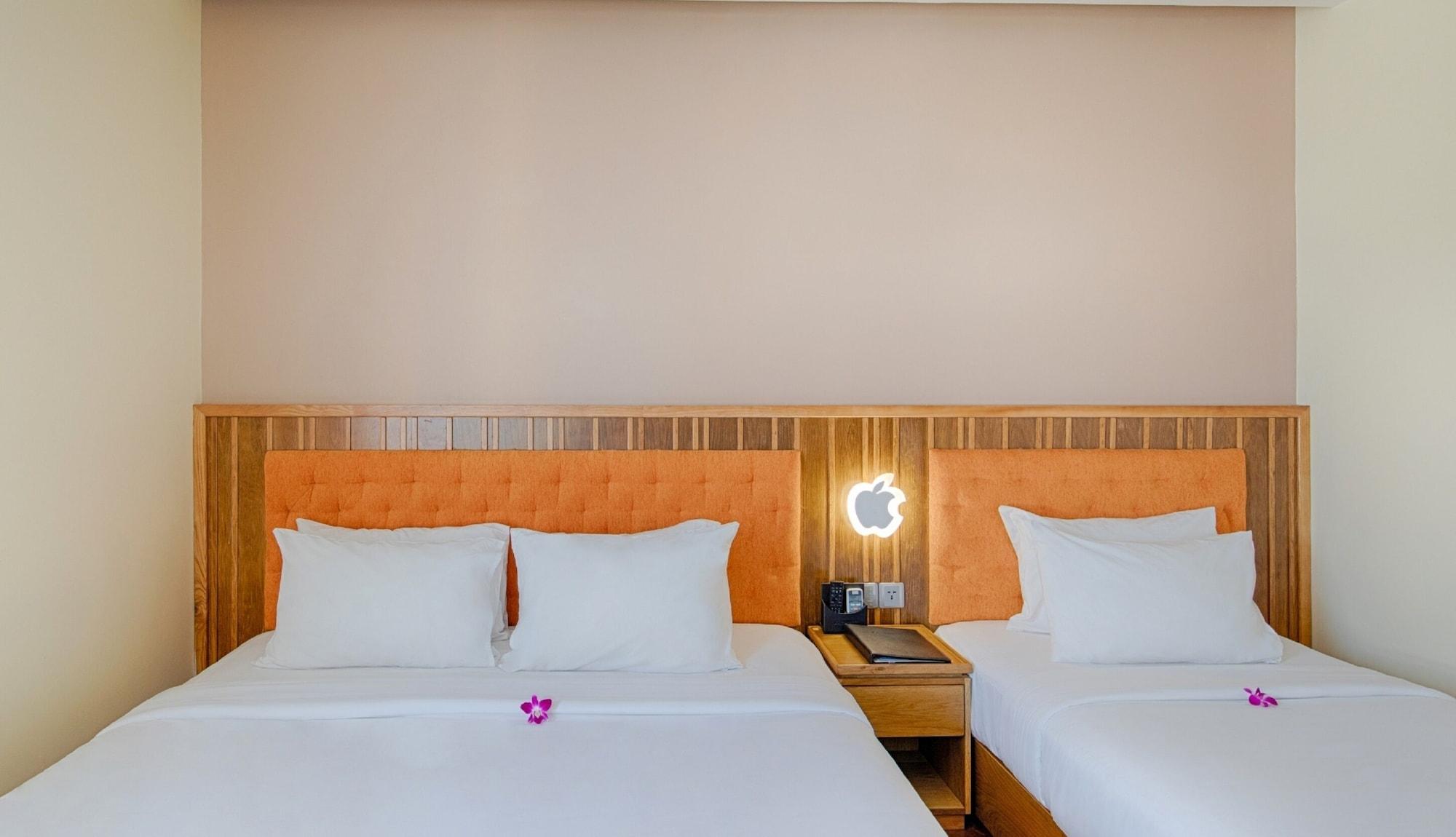 Sea Queen Hotel Da Nang Exteriör bild